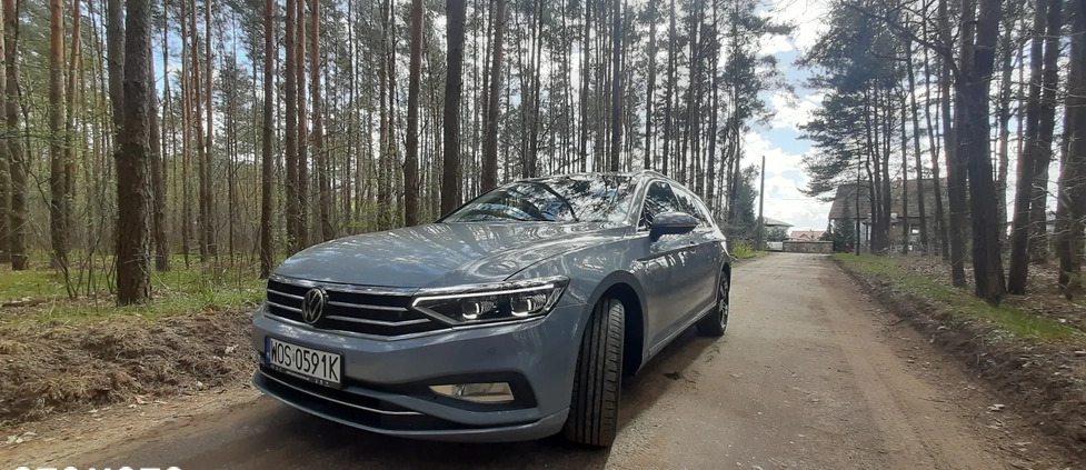 Volkswagen Passat cena 143000 przebieg: 16600, rok produkcji 2023 z Górowo Iławeckie małe 154